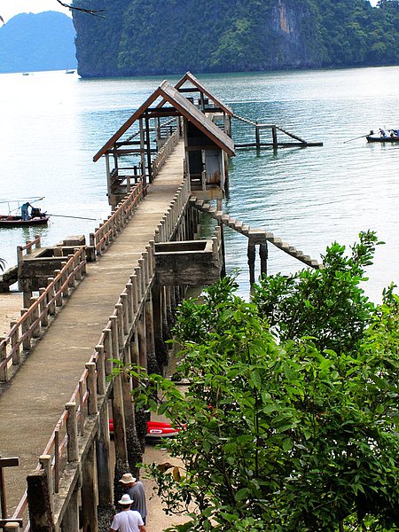 泰國(guó)小桂林—普吉島攀牙灣圖片