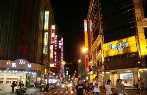 走在流行前沿的臺(tái)北西門(mén)町圖片